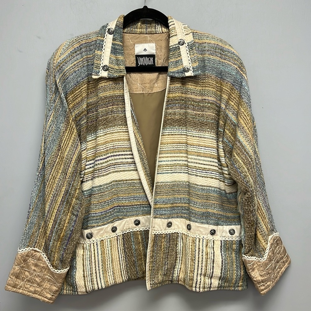 Yak Magik Boho Mixed Material Silk and Button Trimmed Blazer Size Large